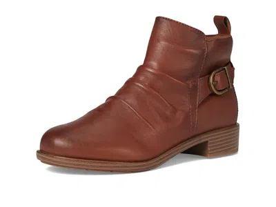 Cobb Hill Nessa In Brown