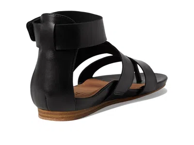 Softwalk Cabo In Black