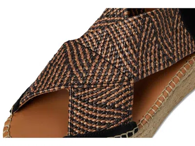 Toni Pons Masai In Multi