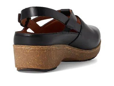 Softwalk Arica In Black