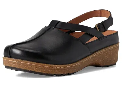 Softwalk Arica In Black