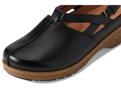 Softwalk Arica In Black