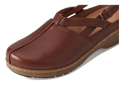 Softwalk Arica In Brown