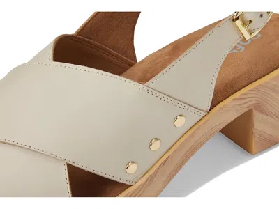 Softwalk Florence In White