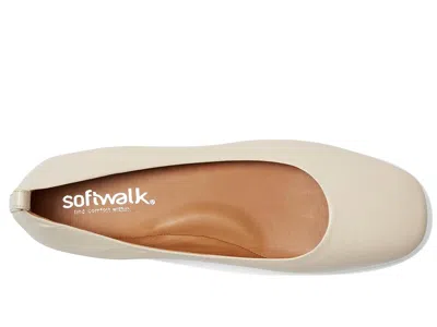 Softwalk Kiris In White