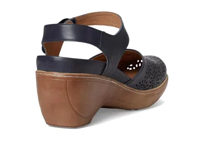 Softwalk Mabelle Perf In Blue