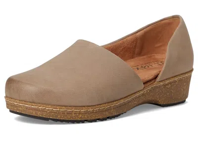 Softwalk Addie In Brown