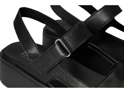 Born Kit Wedge Sandal In Black