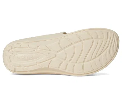 Aetrex Kaia In White