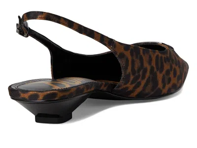 Sam Edelman Aggie Pump In Brown