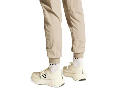 Craft Join Wind Joggers In Neutral