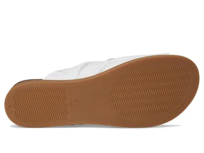 Spring Step Bates In White