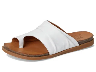 Spring Step Bates In White