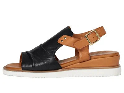 Spring Step Locals In Black