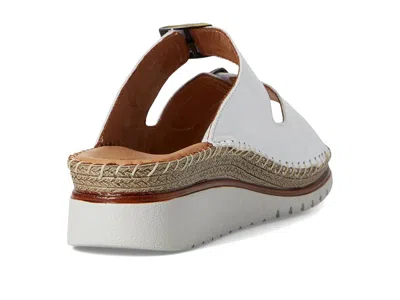 Spring Step Minisia In White