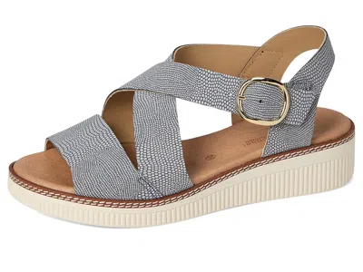 Eric Michael Khloe In Black