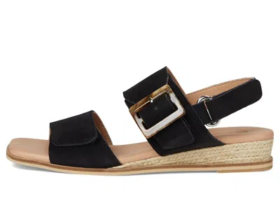 Eric Michael Hannah In Black