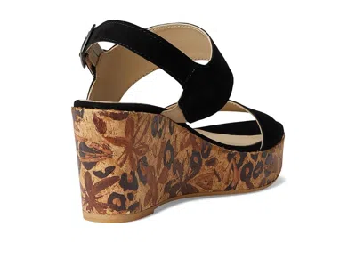 Eric Michael Crete In Black