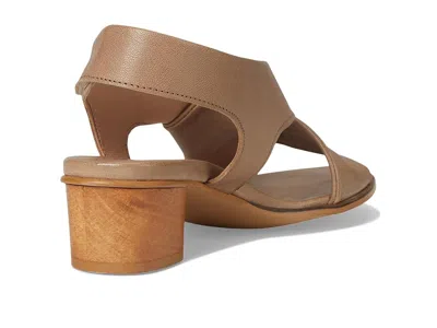 Eric Michael Isla In Neutral