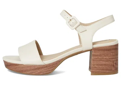 Lifestride Rhythmn Platform Sandal In White