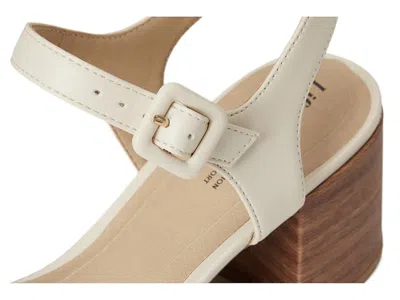 Lifestride Rhythmn Platform Sandal In White