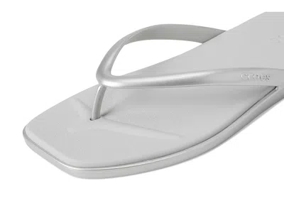 Crocs Flip Flop In Silver