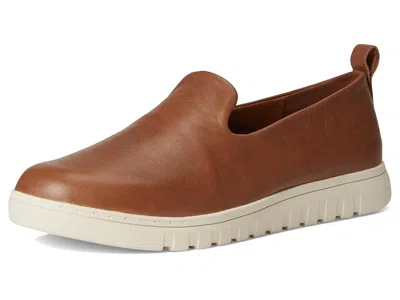 Vionic Uptown Willa In Brown