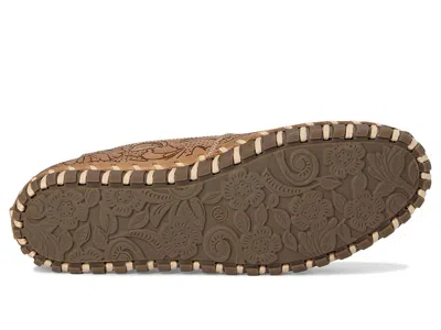 L'artiste By Spring Step Modesty Flat In Multi