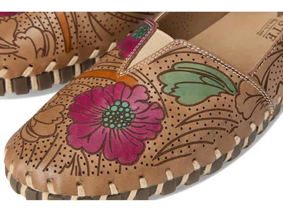L'artiste By Spring Step Modesty Flat In Multi