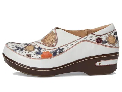 L'artiste By Spring Step Burbank-flower In Multi