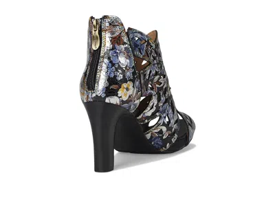 L'artiste By Spring Step Icon-met In Blue