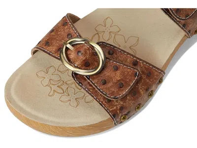 L'artiste By Spring Step Nostalgish In Brown