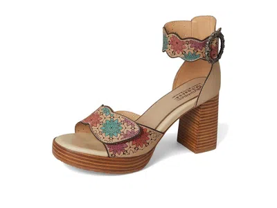 L'artiste By Spring Step Bangles In Sand