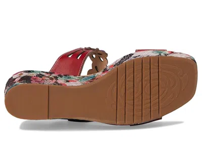 L'artiste By Spring Step Caprice In Multi