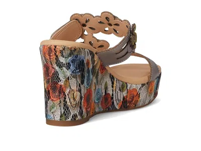 L'artiste By Spring Step Caprice In Multi