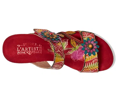 L'artiste By Spring Step Moai In Multi