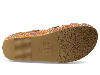 L'artiste By Spring Step Cuddlecake In Brown