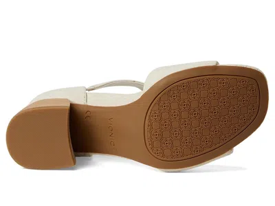 Vionic Chardonnay Strappy Sandals In White