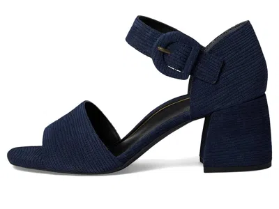 Vionic Chardonnay Strappy Sandals