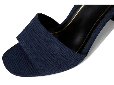 Vionic Chardonnay Strappy Sandals