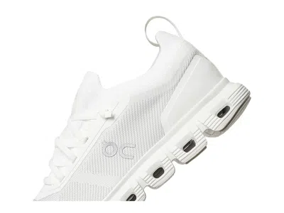 On Cloud 6 Versa In White