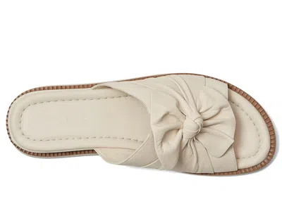 Miz Mooz Evy In White