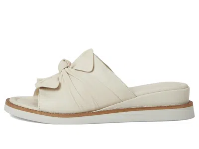 Miz Mooz Evy In White