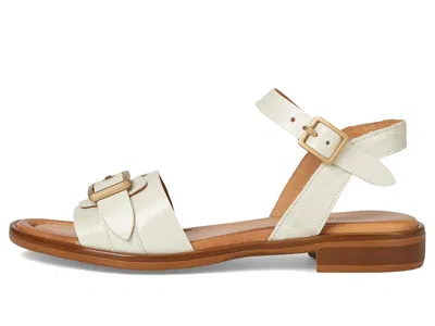 Miz Mooz Symone In Sand