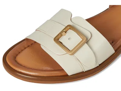 Miz Mooz Symone In Sand