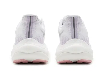 Mizuno Wave Sky 9 In White