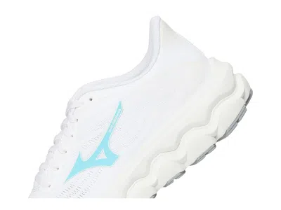 Mizuno Wave Horizon 8 In White