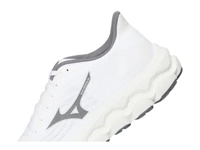 Mizuno Wave Horizon 8 In White