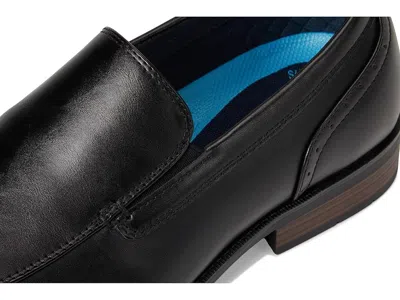 Dockers Eton In Black