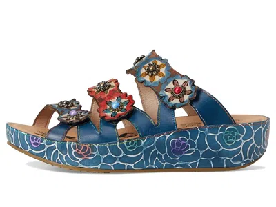 L'artiste By Spring Step Cuddlecake In Blue